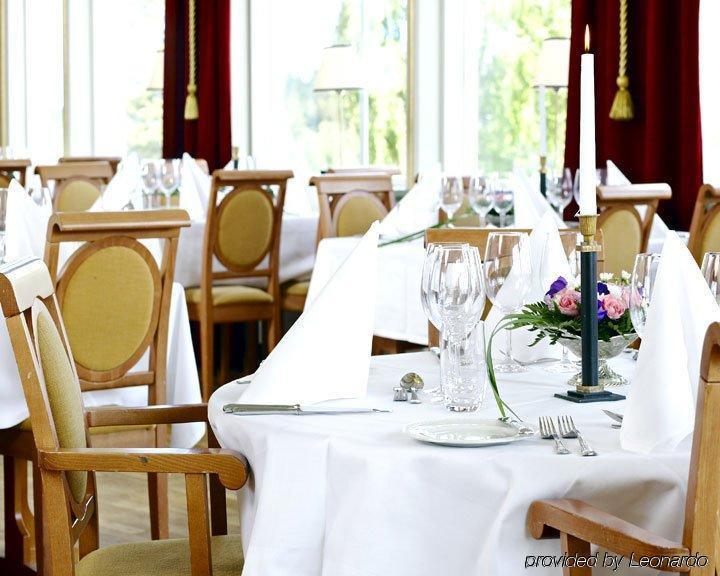 Såstaholm Hotell&Konferens Täby Restaurang bild